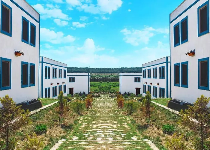 Sukha Hotel&beach Hotel *