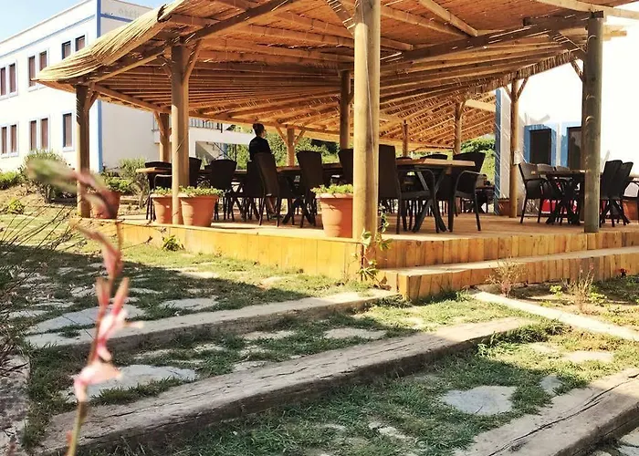 Hotel Sukha Hotel&beach *